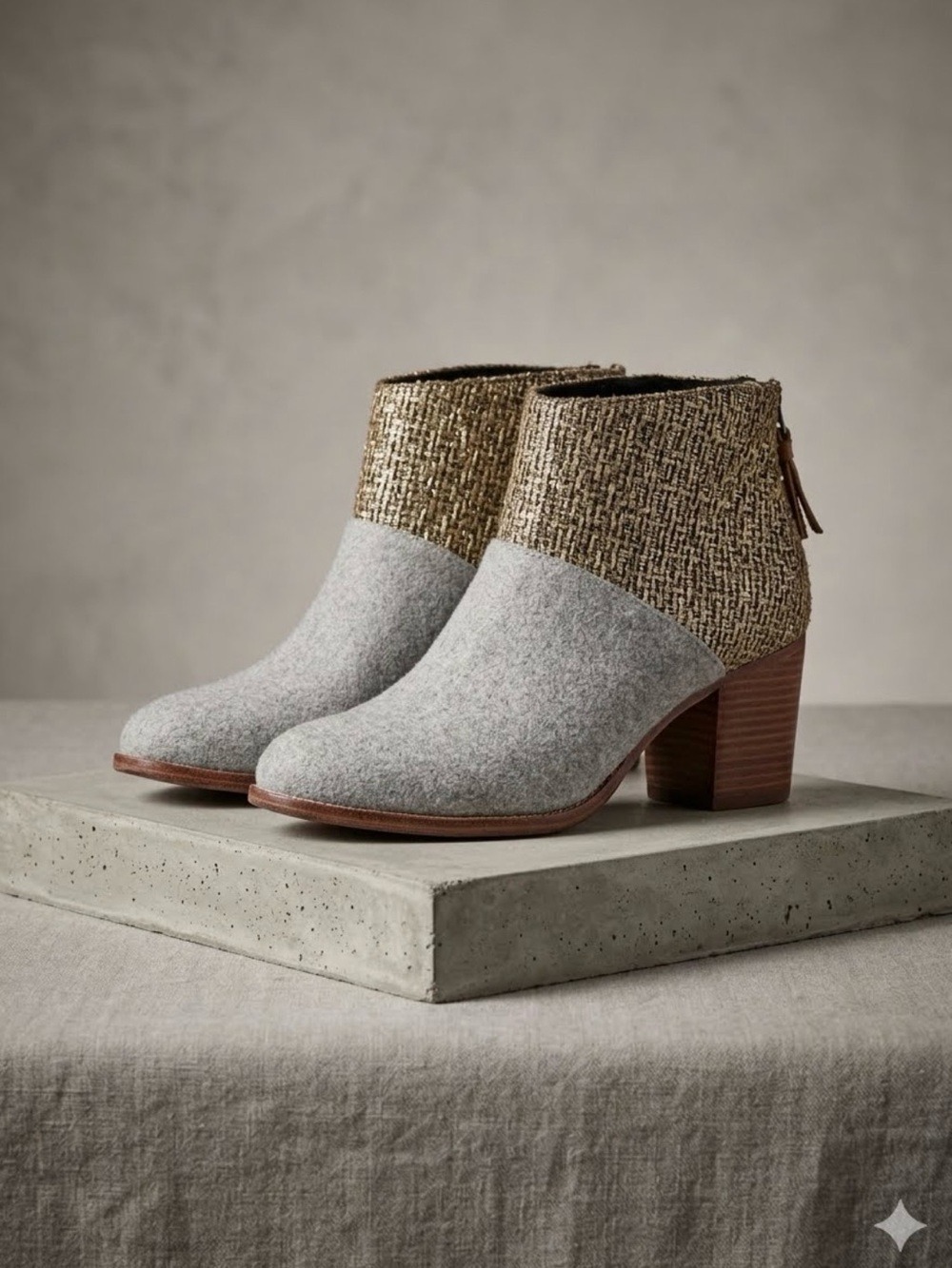 Toms Leila Bootie In Grey Felt Shine Boucle - Size 9.5